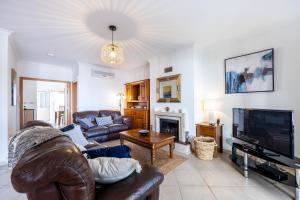 CoolHouses Algarve Burgau, 3 Bed w plunge pool, close to village centre, Casa Boa Vida