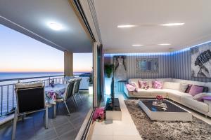 Luxury Apartment Violet Sea View