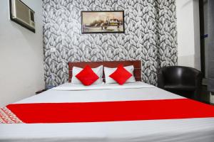 Hotel O Inder Inn