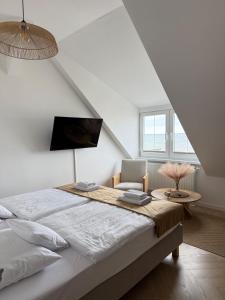 Enklawa - Floryn Mielno