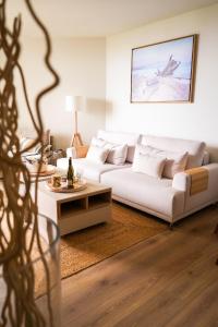 PINEA Apartments Pobierowo z niesamowitym widokiem na morze oraz jacuzzi w wybranych apartamentach