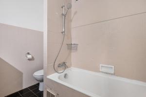 LE PALAIS Centre-Ville - Proche Mer Terrasse Wifi