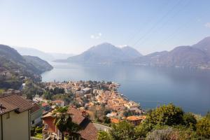 New Rustic Home on Lake Como, La casa del Borgo, Historic Village