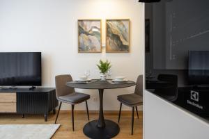 Luxury Studio VYDRICA, Castle & Danube, Prime Old Town