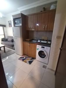 Comfortable apartment in Al-Jubaiha, 5 minutes from the university