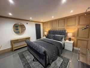 Hendham House - Near Etihad Stadium, CoOp Live Arena, AO Arena, Piccadilly Train Station & Manchester City Centre