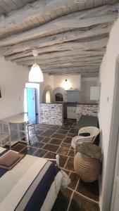 Kastro Gate Apartment ,entrance to an ancient village