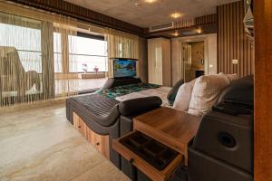 Danubius View - Luxury Hotel and Hall