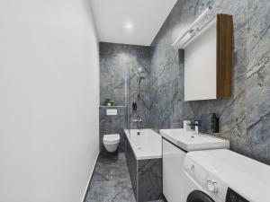 2BD City Centre apartment - 10 min to Old Town