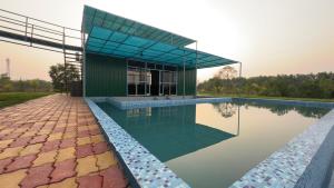 Luxury 3BHK Private Pool Farmhouse Near Durgapur