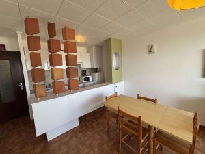 Appartement 2 pièces PORT LA NOUVELLE PN210-036
