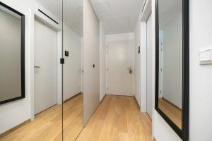 Lux Studio Vydrica, Balcony, Castle & Danube