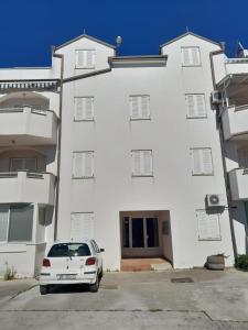 Apartment Alen