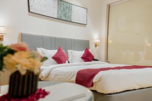 Orana Hotel & Convention