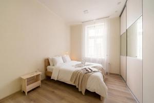 Bright 73m2 Apartment - Blaumana Street Central