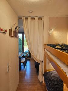 Appartement Chaleureux- pied de pistes