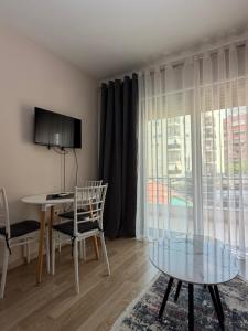 Comfort Apartment City Center Tirana with Balcony 2