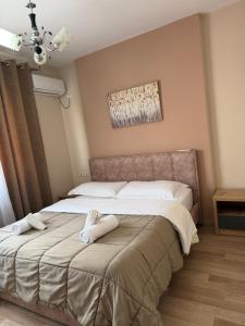 Comfort Apartment City Center Tirana with Balcony 2