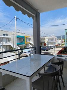 Danai Apartment with pool, for up to 6 guest
