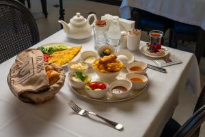 Sırçalı Hotel