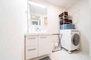 Hotel Fuji 1min to st ation ,4min to Sky street,8min to Asakusa