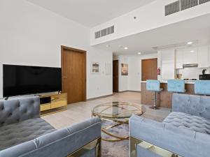 Spacious and Cozy 1BDR in Hameni-04