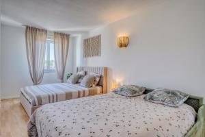 Appartement 2 pièces Tram direct aéroport & Bordeaux Parking