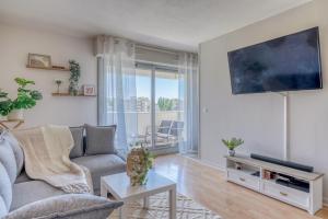 Appartement 2 pièces Tram direct aéroport & Bordeaux Parking