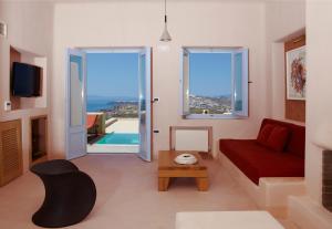 Voreina Gallery Suites Santorini Greece