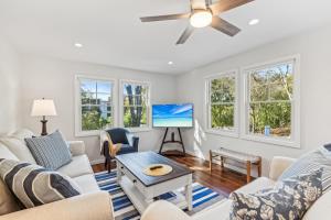 Steps to Beach + Sunset Views! East Marion Home