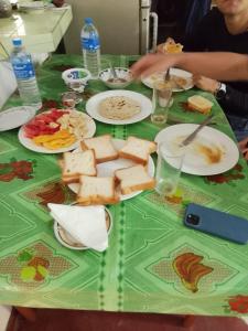 Sinharaja Bare Foot Backpacker Hostel