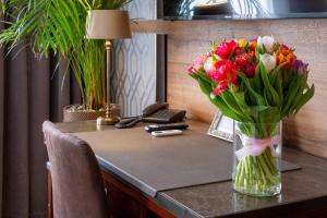 Hotel Golden Eagle