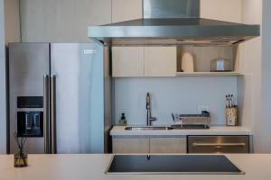 Modern apt 2 Br 5 Guests Bbq and views u504