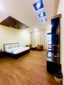 Happy Feet 3Bhk with terrace By Arony Hospitality Dehradun