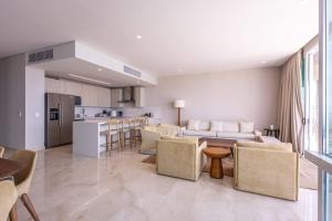 Oceanview 3br condo w spa & gym u603