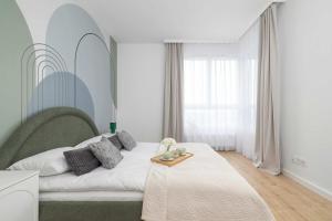 Nowoczesny Apartament z Balkonem i Parkingiem w Garażu blisko Spodka by Noclegi Renters