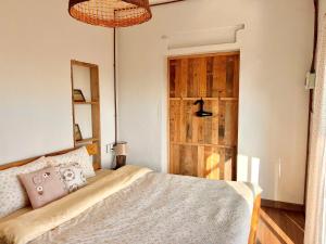 Hiên Nhà Homestay