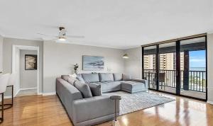 Luxury 2BR Naples Condo with Bay and Gulf Views