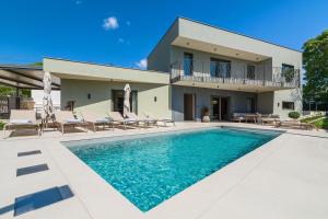 Villa Golden Hill