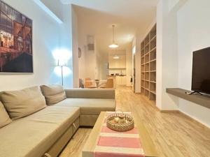 Fresh Modern Flat in the center of Athens