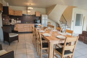 Gites de france 3 epis 8 personnes a malbouzon