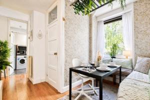Redbrick Garden Apartments
