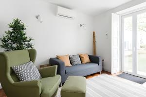 Garden Oasis Apartment with Patio