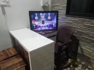 Samriddhi home stay ,located between Mahakaleshwar, and KaalBhairav temples