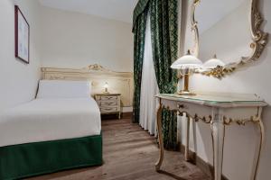 Hotel Commercio & Pellegrino