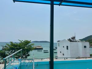 Quỳnh s House