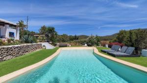 Villa Radi by Eivillas