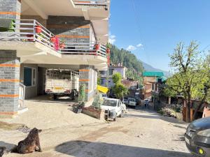 Himalayan Breed Homestay