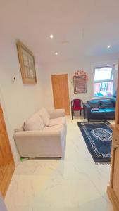 Glory room ensuite