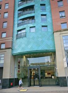 Oxford rd skyline 2BR city centre retreat